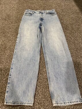 Light Wash Straight Leg Jeans Levi’s